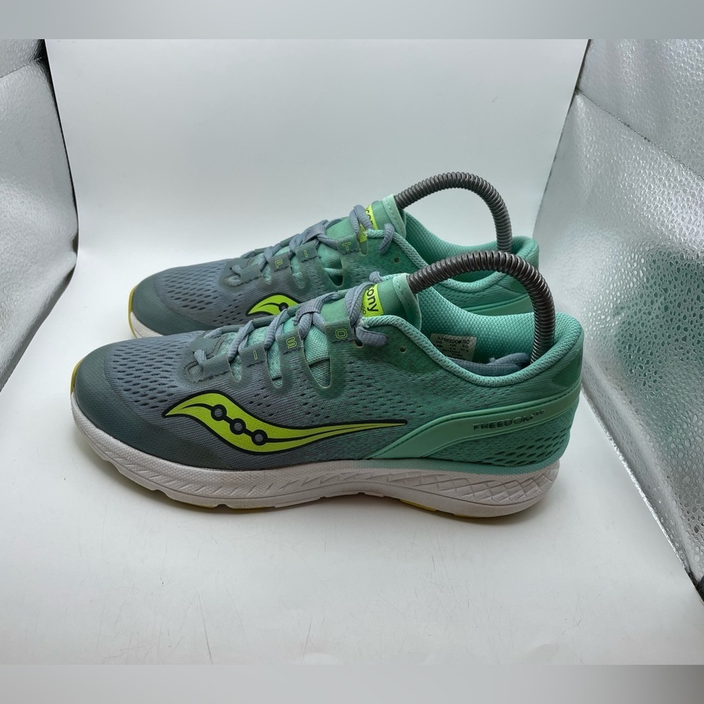 Saucony Freedom Iso Men’s Sneakers Size 5.5/ Women’s 7